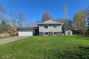 1738 Palisade Cir, Eagan, MN 55122 - Photo 3