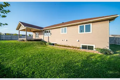 580 Canyon Lane NW, Eyota, MN 55934 - Photo 5