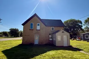 715 5th St NE, Little Falls, MN 56345 - Photo 3