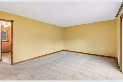 10424 Zion Street NW, Coon Rapids, MN 55433 - Photo 9