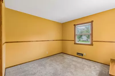 10424 Zion Street NW, Coon Rapids, MN 55433 - Photo 15