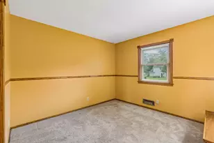 10424 Zion St NW, Coon Rapids, MN 55433 - Photo 15
