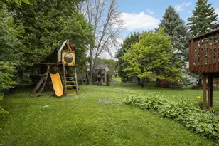 2432 Henslow Ct N, Oakdale, MN 55128 - Photo 25