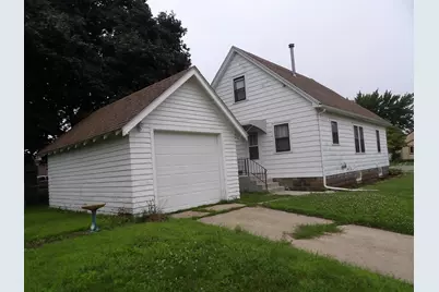 701 9th Avenue SW, Austin, MN 55912 - Photo 1
