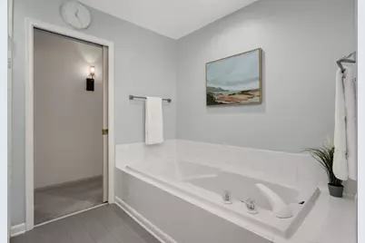 826 Summit Avenue, Minneapolis, MN 55403 - Photo 27