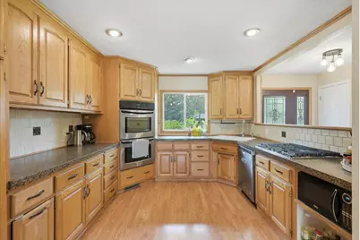 2602 Hawthorne Lane, Stillwater, MN 55082 - Photo 9
