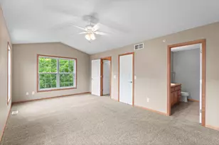 868 Ledgestone Dr, Mahtomedi, MN 55115 - Photo 25