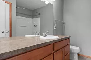 868 Ledgestone Dr, Mahtomedi, MN 55115 - Photo 29