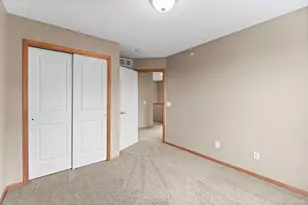 868 Ledgestone Dr, Mahtomedi, MN 55115 - Photo 31