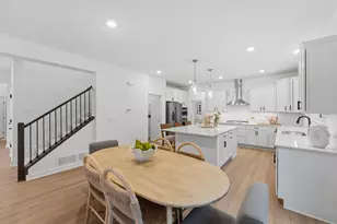 2606 Aspen Dr, Shakopee, MN 55379 - Photo 9