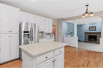 8441 W Lake Drive, Chanhassen, MN 55317 - Photo 5