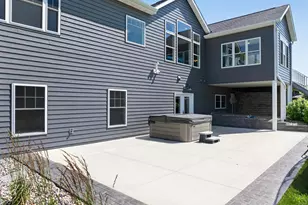 5490 Collegeview Rd E, Rochester, MN 55904 - Photo 13