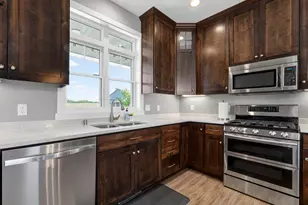 5490 Collegeview Rd E, Rochester, MN 55904 - Photo 19