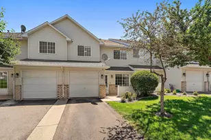 8598 Quarry Ridge Ln, Woodbury, MN 55125 - Photo 1