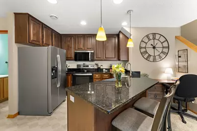 8598 Quarry Ridge Lane #H, Woodbury, MN 55125 - Photo 7