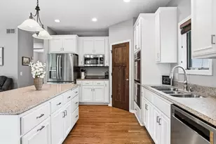 12218 Irma Pl, Rogers, MN 55374 - Photo 9