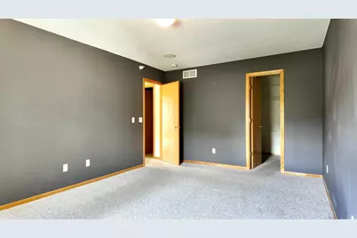 9410 Marshall Road, Eden Prairie, MN 55347 - Photo 15