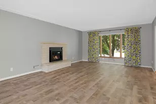 13513 Colfax Ave S, Burnsville, MN 55337 - Photo 5