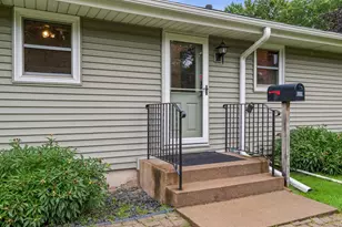609 Mill St, Excelsior, MN 55331 - Photo 3