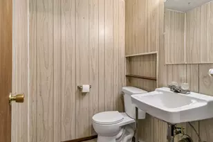 609 Mill St, Excelsior, MN 55331 - Photo 29