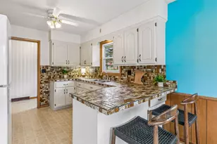 609 Mill St, Excelsior, MN 55331 - Photo 13