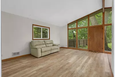 89 Flandrau Place, Saint Paul, MN 55106 - Photo 5