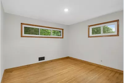 89 Flandrau Place, Saint Paul, MN 55106 - Photo 11