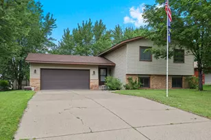 2217 13th St S, Saint Cloud, MN 56301 - Photo 1