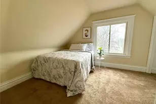 869 Lawson Ave E, Saint Paul, MN 55106 - Photo 25