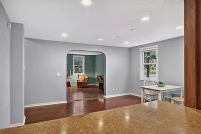 568 Western Avenue N, Saint Paul, MN 55103 - Photo 9