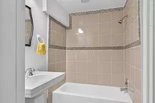 568 Western Ave N, Saint Paul, MN 55103 - Photo 11