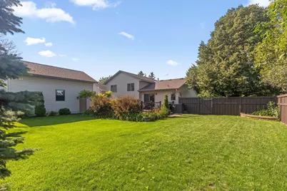 4240 159th Court W, Rosemount, MN 55068 - Photo 9