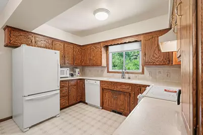 436 Rice Creek Boulevard NE, Fridley, MN 55432 - Photo 9