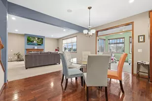 2061 Winterberry Ln, Shakopee, MN 55379 - Photo 13