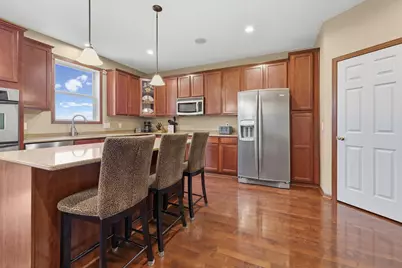 2061 Winterberry Lane, Shakopee, MN 55379 - Photo 9