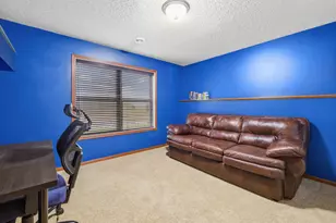 2061 Winterberry Ln, Shakopee, MN 55379 - Photo 47