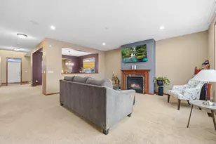 2061 Winterberry Ln, Shakopee, MN 55379 - Photo 17