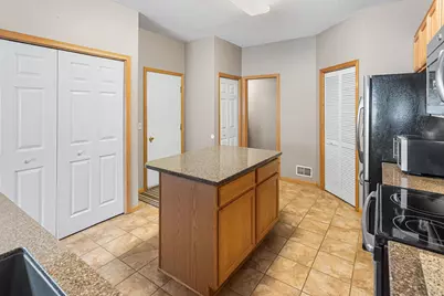 2033 Poppy Drive, Chanhassen, MN 55317 - Photo 15