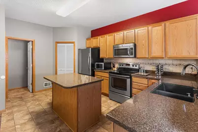 2033 Poppy Drive, Chanhassen, MN 55317 - Photo 13