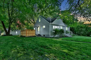 2966 Louisiana Ave N, Crystal, MN 55427 - Photo 5