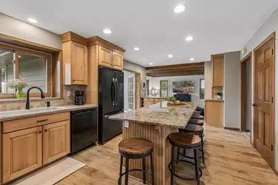900 Nina Court, Mendota Heights, MN 55118 - Photo 19