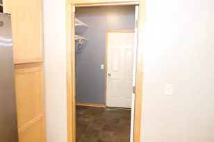 332 Orendorff Way NE, Columbia Heights, MN 55421 - Photo 39