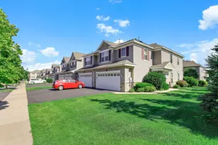 332 Orendorff Way NE, Columbia Heights, MN 55421 - Photo 3