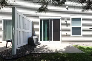 332 Orendorff Way NE, Columbia Heights, MN 55421 - Photo 3