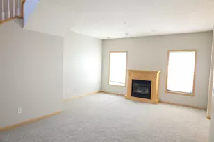 332 Orendorff Way NE, Columbia Heights, MN 55421 - Photo 11