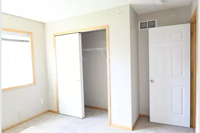 332 Orendorff Way NE, Columbia Heights, MN 55421 - Photo 29