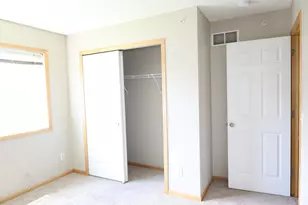 332 Orendorff Way NE, Columbia Heights, MN 55421 - Photo 29