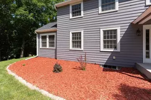 1319 Oakwood Ave, Menomonie, WI 54751 - Photo 37