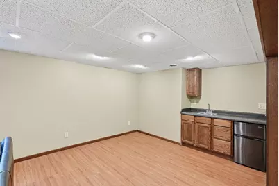 916 Whitney Drive, Apple Valley, MN 55124 - Photo 21