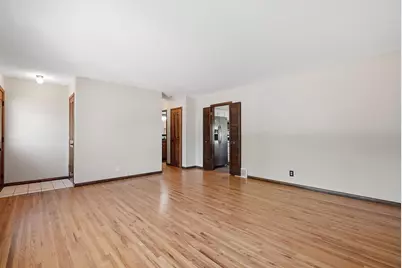 916 Whitney Drive, Apple Valley, MN 55124 - Photo 9
